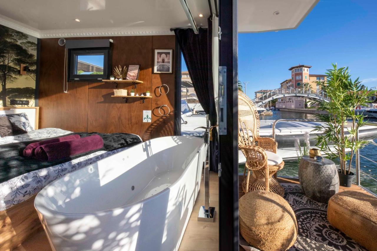 Escale Royale Frejus Fréjus Exterior foto